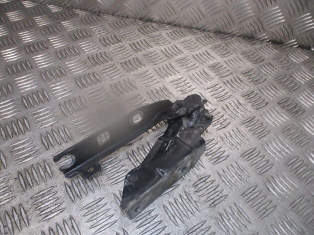 2012 GENUINE VW MK6 FRONT RIGHT DRIVER SIDE BONNET HINGE 5K0823302B - Image 2