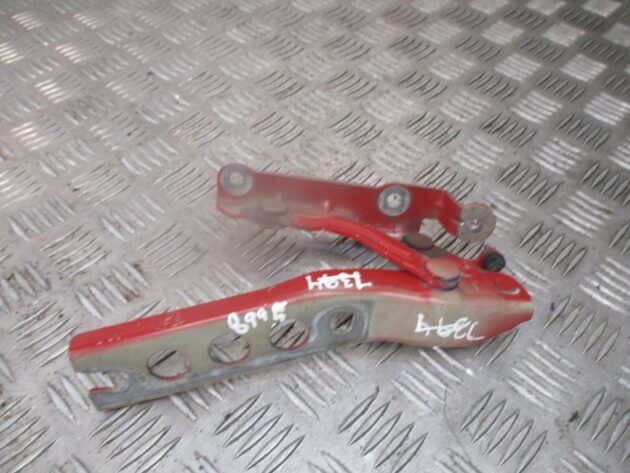2012 GENUINE SKODA OCTAVIA FRONT RIGHT DRIVER SIDE BONNET HINGE 1Z0823302C - Image 3