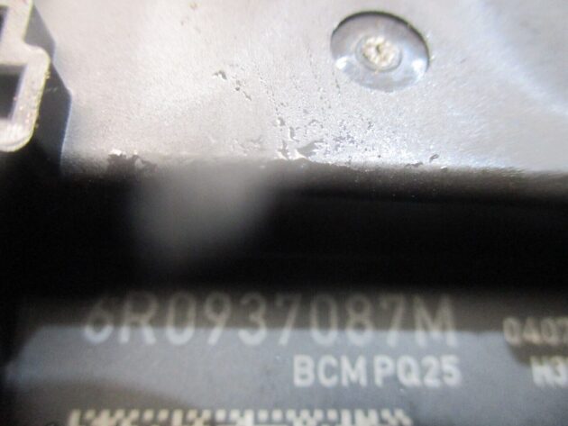 2012 GENUINE VW POLO 6R BCM BODY CONTROL MODULE UNIT 6R0937087M - Image 3