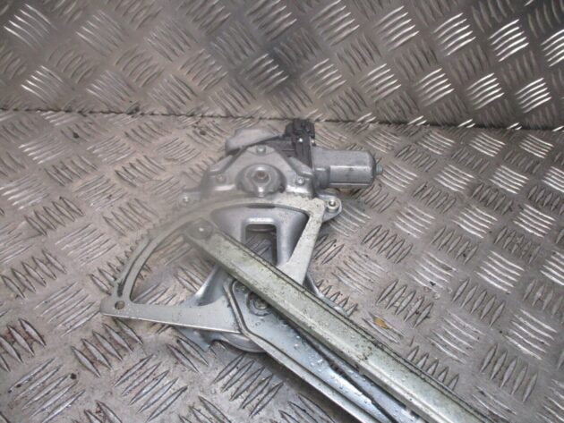 2012 GENUINE TOYOTA PRIUS FRONT LEFT PASSENGER SIDE WINDOW REGULATER 85720-12460 - Image 2