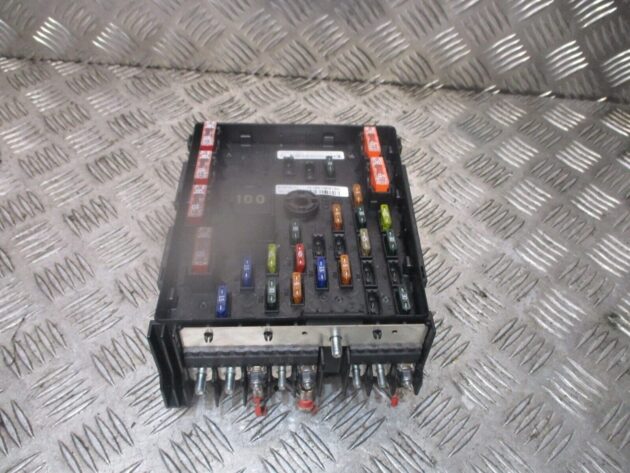 2013 GENUINE VW PASSAT B7 FUSE RELAY BOX MODULE UNIT 3C0937125A - Image 2
