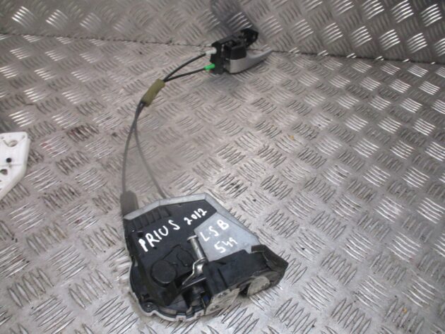 2012 GENUINE TOYOTA PRIUS REAR LEFT PASSENGER SIDE DOOR LOCK MECHANISM NSR - Image 3