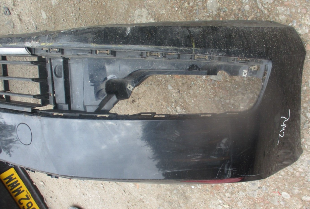 2012 GENUINE VW PASSAT B7 FRONT BUMPER - Image 2