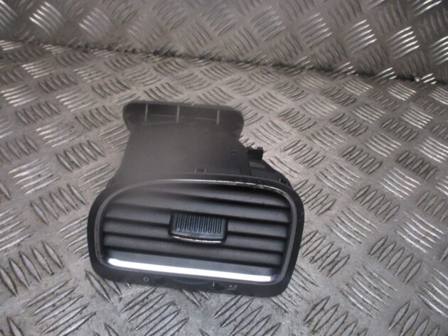 2012 GENUINE VW GOLF MK6 FRONT LEFT PASSENGER SIDE DASHBOARD AIRVENT 5K0819703J - Image 2