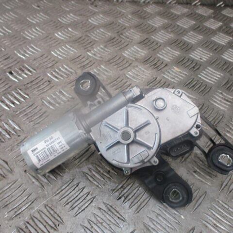 2014 GENUINE SEAT LEON FR REAR WINDSCREEN WIPER MOTOR 5F4955711