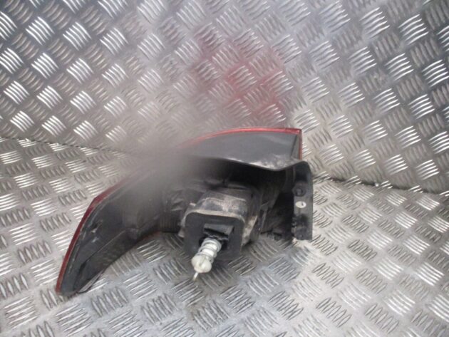 2012 GENUINE VW GOLF MK6 REAR RIGHT DRIVER SIDE BODY LIGHT LAMP OSR - Image 3