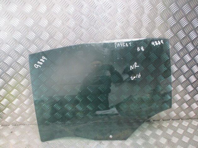 2016 VW PASSAT B8 SALOON REAR LEFT PASSENGER SIDE DOOR WINDOW GLASS 3G5845025E - Image 2