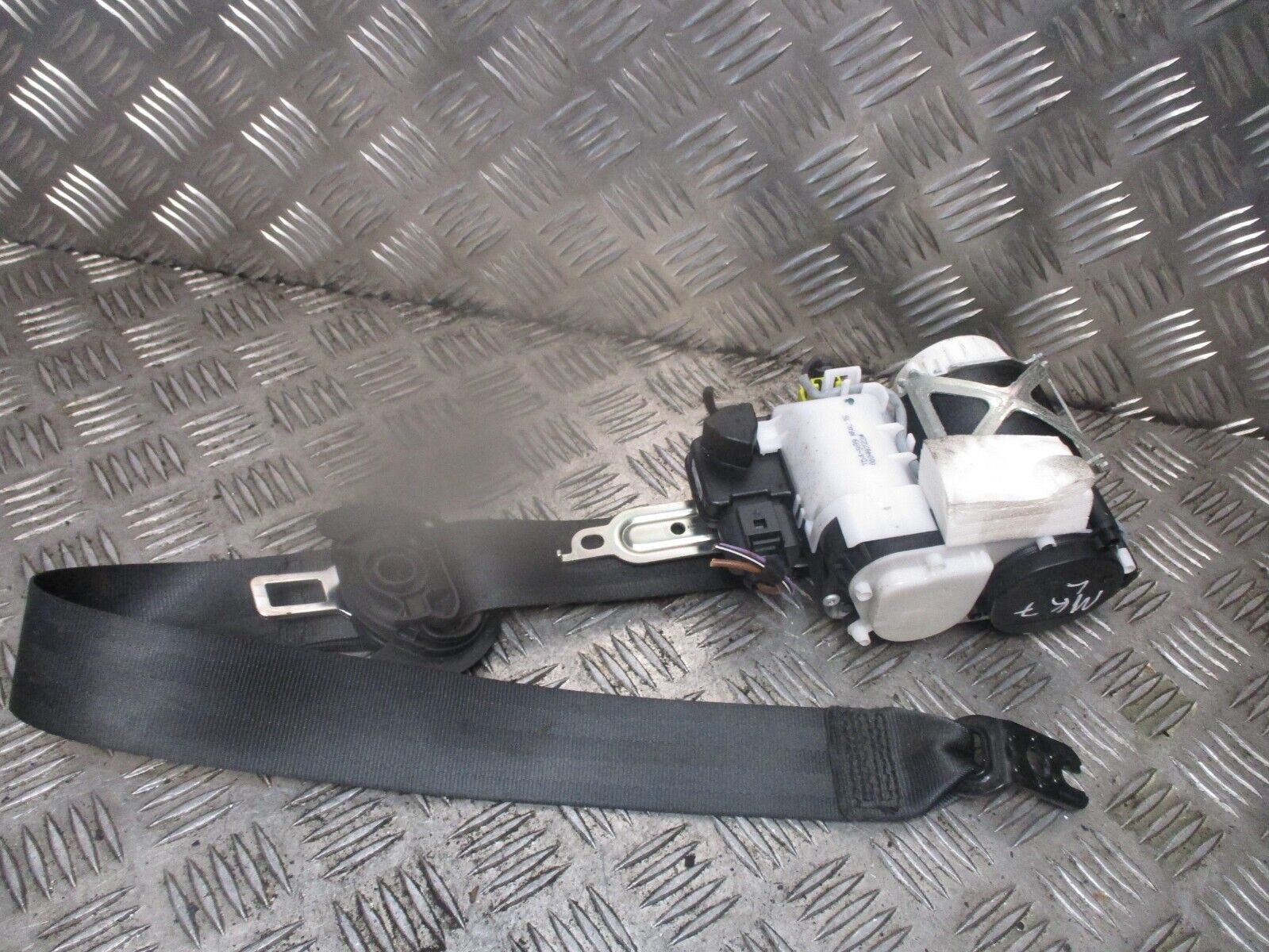 2015 GENUINE VW GOLF MK7 FRONT LEFT PASSENGER SIDE SEAT BELT 5G4857705N - Image 2