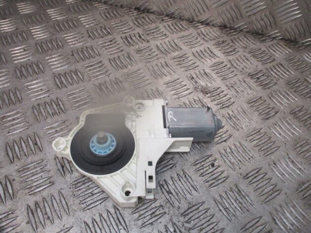 2018 SEAT ALHAMBRA 7N FRONT RIGHT DRIVER SIDE DOOR WINDOW MOTOR 8K0959801B - Image 3