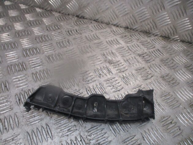 2018 GENUNE SEAT ALHAMBRA 7N FRONT RIGHT DRIVER SIDE WING BRACKET 7N0807184A - Image 4
