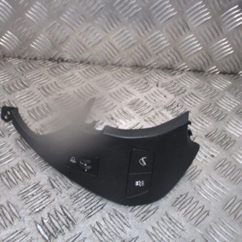2013 GENUINE HYUNDAI IX35 HEADLIGHT LEVEL RANGE CONTROL SWITCH & TRIM 847302Y900