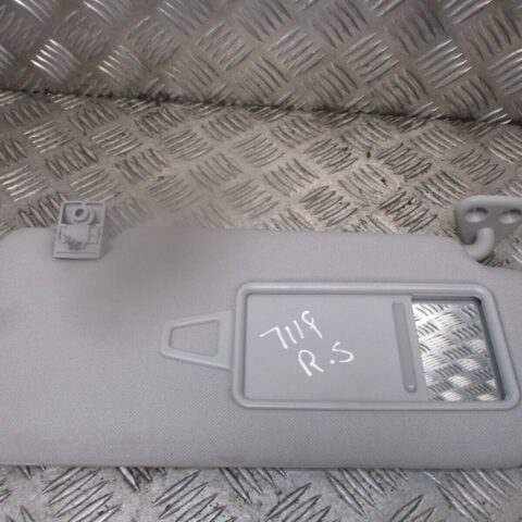 2013 GENUINE HYUNDAI IX35 FRONT RIGHT DRIVER SIDE SUN VISOR OSF