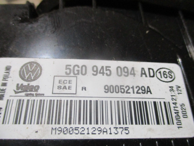 2014 GENUINE VW GOLF MK7 REAR RIGHT DRIVER SIDE INNER TAILLIGHT LAMP 5G0945094AD - Image 2