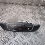 2013 GENUINE HYUNDAI IX35 HAZARD WARNING LIGHT SWITCH 847402S350TAN