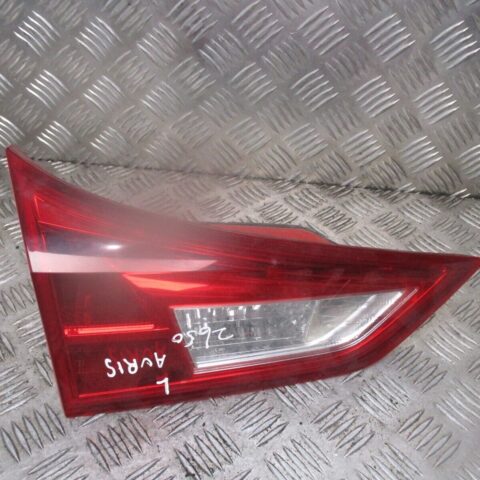 2014 GENUINE TOYOTA AURIS REAR LEFT PASSENGER SIDE TAILLIGHT LAMP
