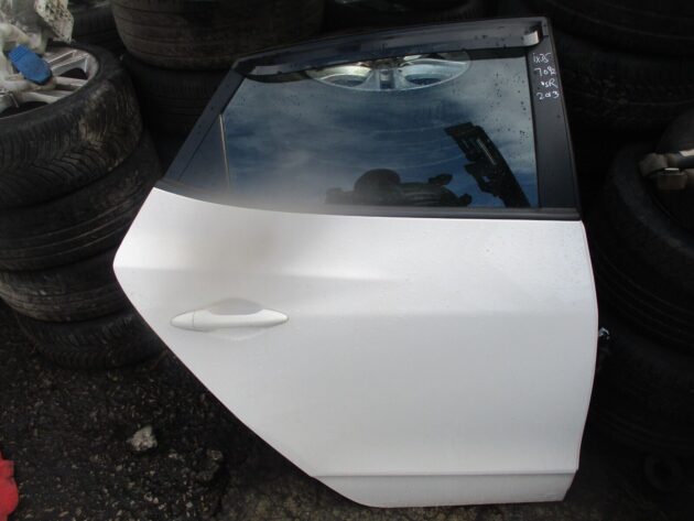 2013 GENUINE HYUNDAI IX35 REAR RIGHT DRIVER SIDE BARE SHELL DOOR OSR - Image 3