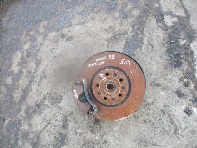 2017 GENUINE VW PASSAT B8 2.0 FRONT LEFT PASSENGER SIDE HUB - Image 2