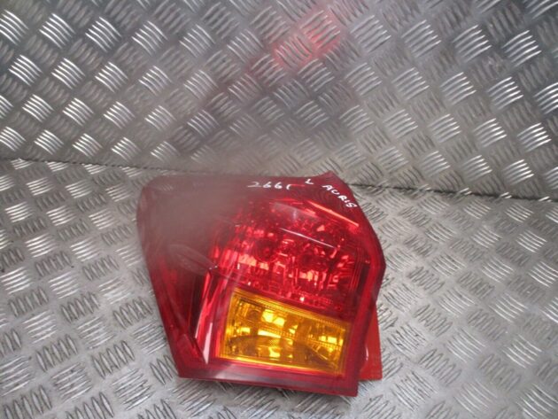 2014 GENUINE TOYOTA AURIS REAR LEFT PASSENGER SIDE BODY TAILLIGHT LAMP