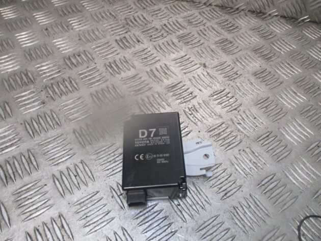 2014 GENUINE TOYOTA AURIS TYRE PRESSURE CONTROL MODULE UNIT 8976002160 - Image 2