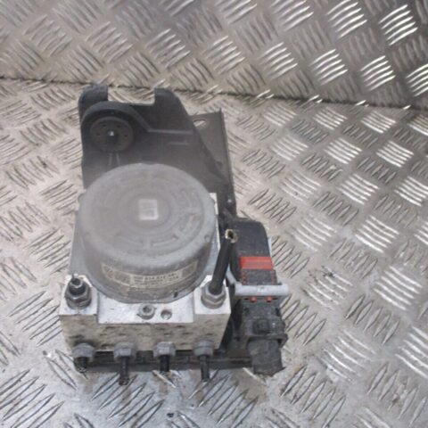 2017 GENUINE VW PASSAT B8 ABS PUMP CONTROL MODULE UNIT 3Q0614517AB