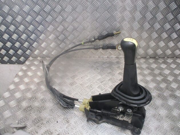 2006 GENUINE TOYOTA YARIS 5 SPEED GEAR SELECTOR LINKAGE - Image 3