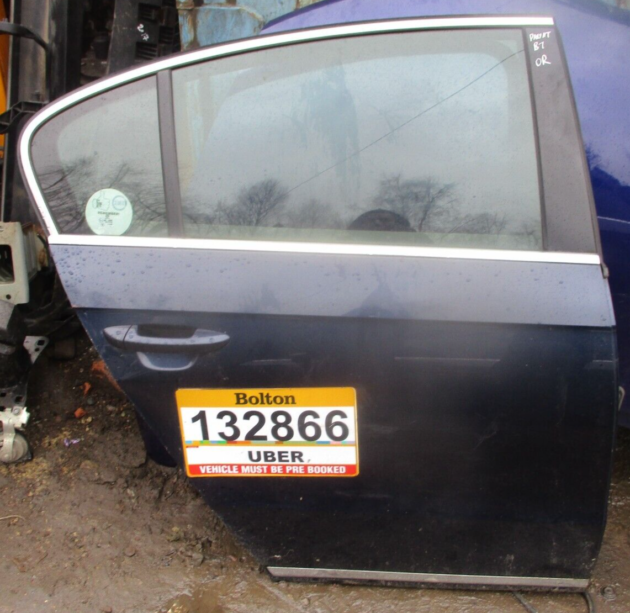 2014 GENUINE VW PASSAT B7 SALOON REAR RIGHT DRIVER SIDE BARE SHELL DOOR