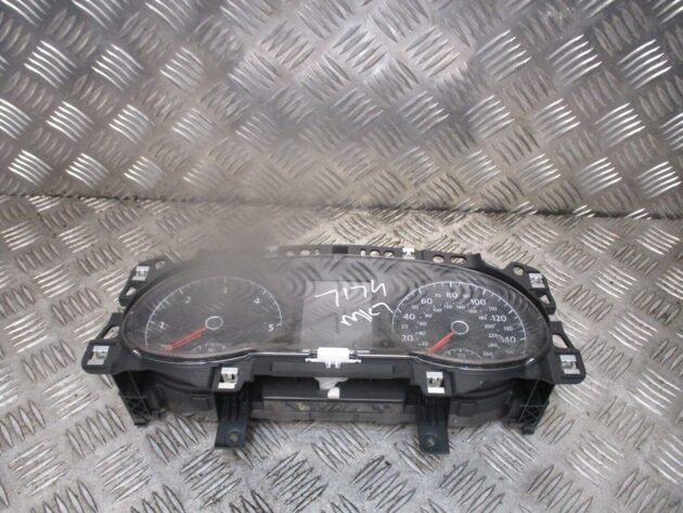 2015 GENUINE VW GOLF MK7 SPEEDOMETER INSTRUMENT CLUSTER CLOCK 5G0920961A