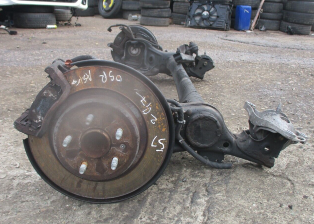 2017 GENUINE VAUXHALL ASTRA 1.6 DIESEL REAR AXLE - Image 2