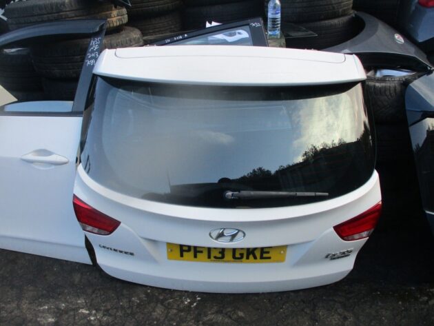 2013 GENUINE HYUNDAI IX35 REAR BARE SHELL TAILGATE BOOTLID - Image 3