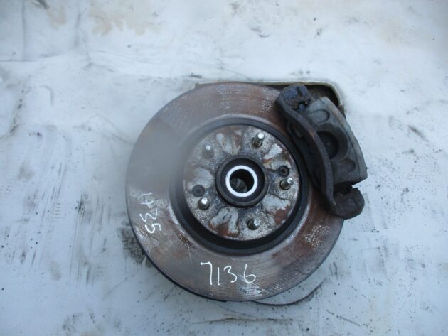 2013 GENUINE HYUNDAI IX35 1.7TDI DIESEL FRONT RIGHT DRIVER SIDE WHEEL HUB OSF - Image 2