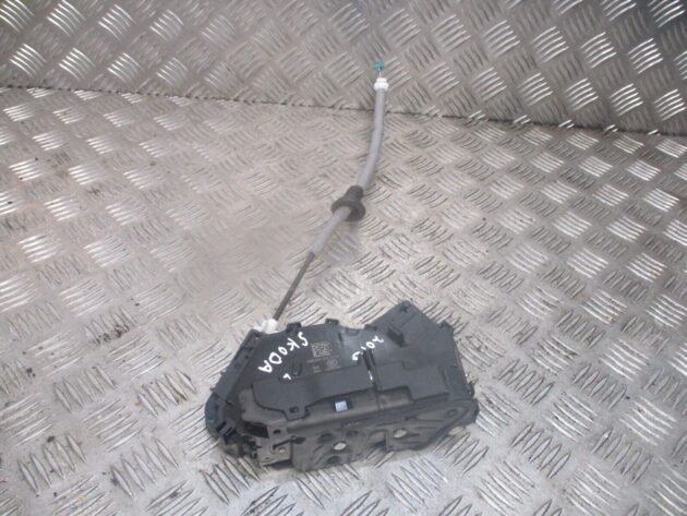 2015 SKODA OCTAVIA REAR LEFT PASSENGER SIDE DOOR LOCK MECHANISM 5TA839015D
