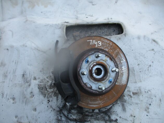 2014 GENUINE HYUNDAI I10 1.0 PETROL FRONT LEFT PASSENGER SIDE WHEEL HUB NSF - Image 2