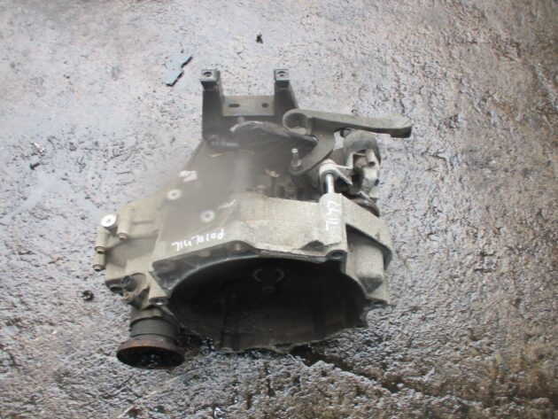 2012 GENUINE VW POLO 1.2 PETROL 5SPEED MANUAL GEAR BOX - Image 2
