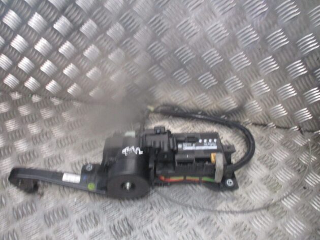 2018 SEAT ALHAMBRA 7N REAR RIGHT DRIVER SIDE ELECTRIC SLIDING MOTOR 7N0959244B - Image 2