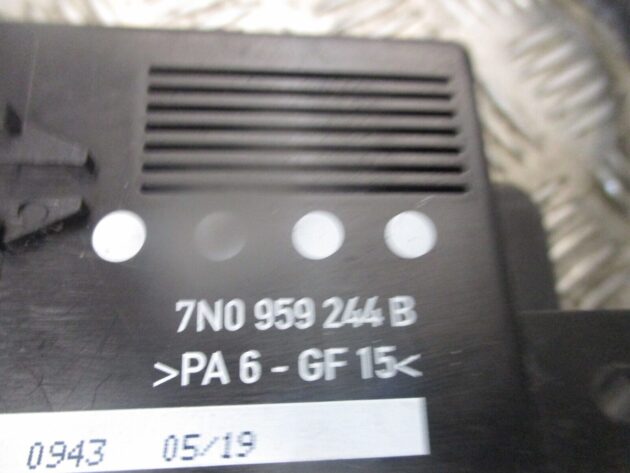 2018 SEAT ALHAMBRA 7N REAR RIGHT DRIVER SIDE ELECTRIC SLIDING MOTOR 7N0959244B - Image 3