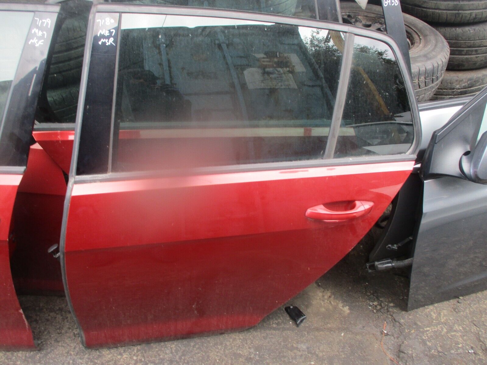 2015 GENUINE VW GOF MK7 REAR LEFT PASSENGER SIDE BARE SHELL DOOR NSR - Image 2