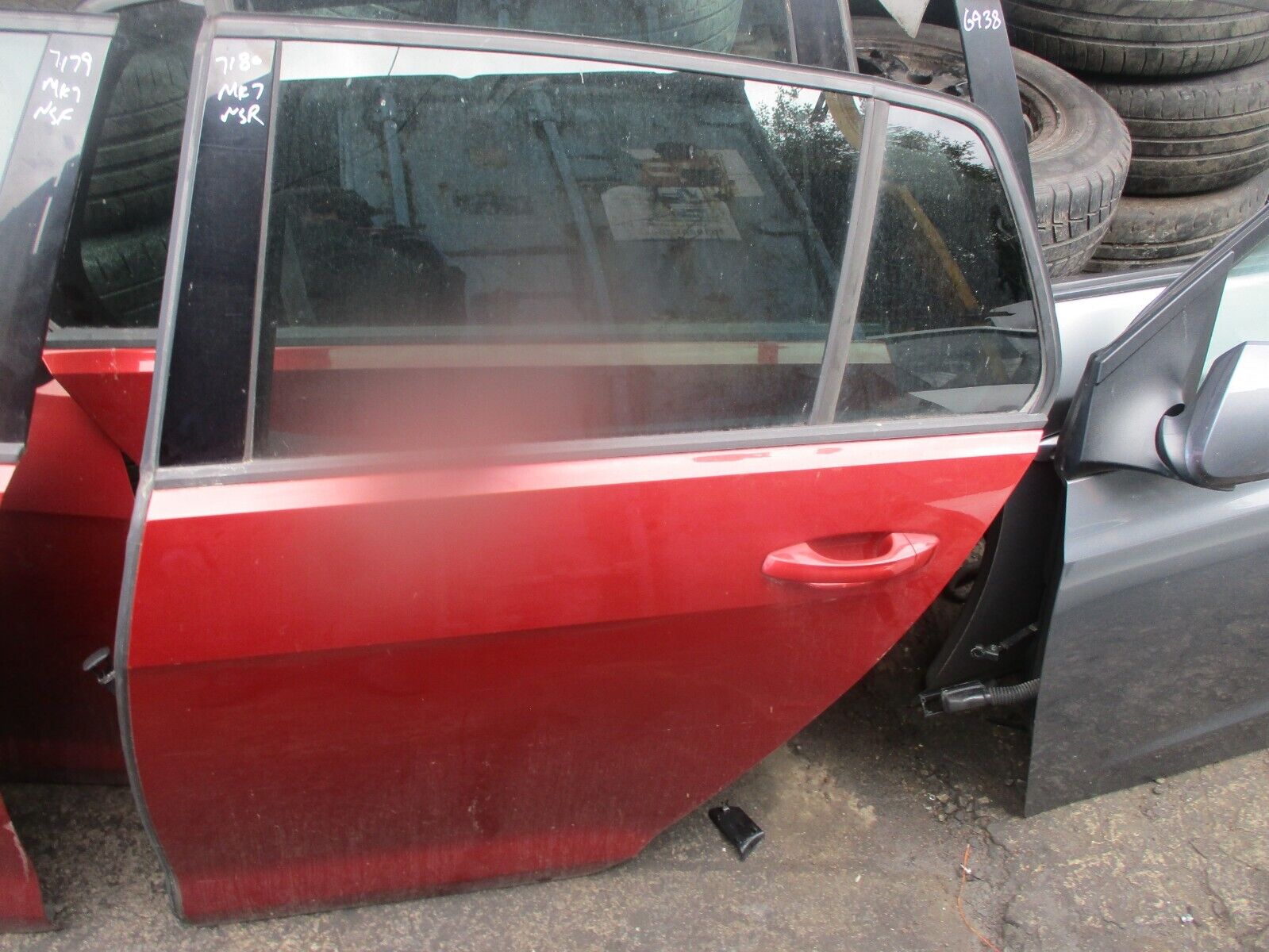 2015 GENUINE VW GOF MK7 REAR LEFT PASSENGER SIDE BARE SHELL DOOR NSR - Image 3