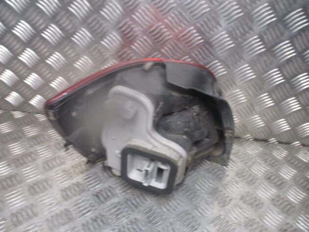 2012 GENUINE VW POLO REAR RIGHT DRIVER SIDE BODY TAILLIGHT LAMP - Image 3