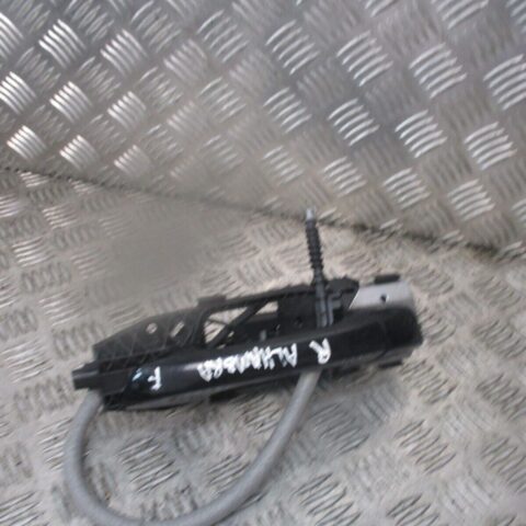 2018 GENUINE SEAT ALHAMBRA 7N FRONT RIGHT DRIVER SIDE DOOR HANDLE 5L0837885B