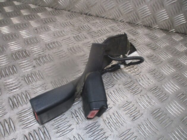 2014 GENUINE TOYOTA AURIS ESTATE REAR DRIVER SIDE TWIN SEAT BELT BUCKLE STALK
