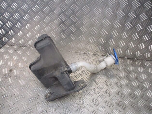 2014 GENUINE VW GOLF MK7 FRONT WINDSCREEN WASHER BOTTLE 5G0955453J - Image 2
