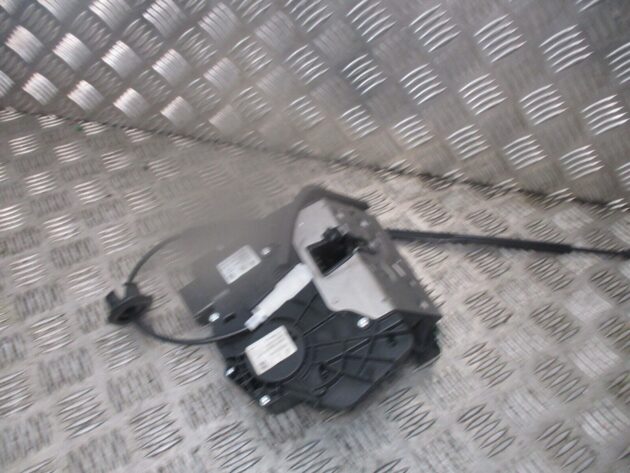 2018 SEAT ALHAMBRA REAR RIGHT DRIVER SIDE SLIDING DOOR LOCK MECHANISM 7N0839016M - Image 2