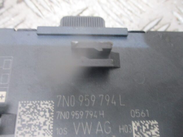 2018 SEAT ALHAMBRA REAR LEFT PASSENGER SIDE DOOR CONTROL MODULE 7N0959794L - Image 3