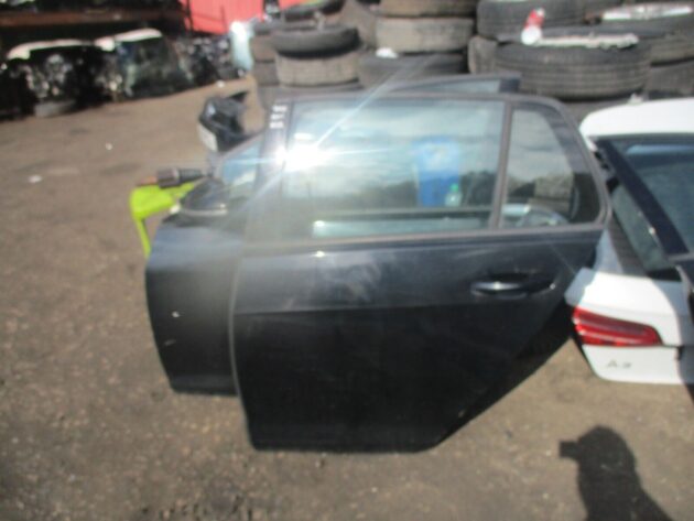 2014 GENUINE VW GOLF MK7 REAR LEFT PASSENGER SIDE BARE SHELL DOOR NSR - Image 3