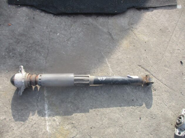 2016 GENUINE AUDI A3 2.0 TDI QUATTRO AUTOMATIC REAR SHOCK ABSORBER 5Q0512011JT - Image 2