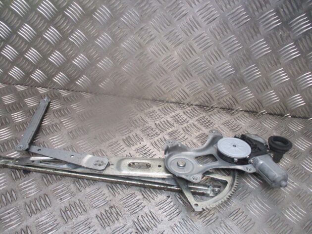 2012 TOYOTA PRIUS REAR RIGHT DRIVER SIDE DOOR WINDOW REGULATOR MOTOR 8571047090