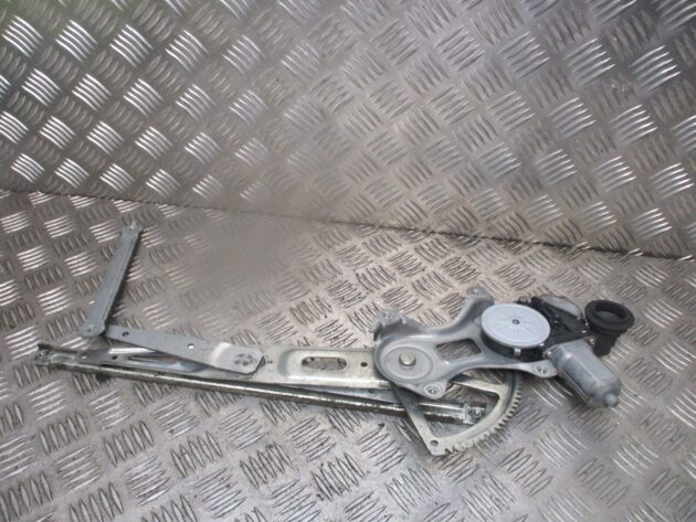 2012 TOYOTA PRIUS REAR RIGHT DRIVER SIDE DOOR WINDOW REGULATOR MOTOR 8571047090 - Image 2