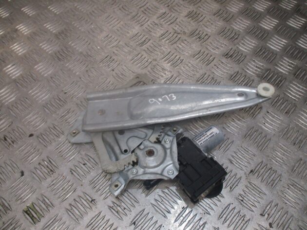 2020 GENUINE TOYOTA CHR REAR LEFT PASSENGER SIDE WINDOW REGULATER 69840-F4010 - Image 2