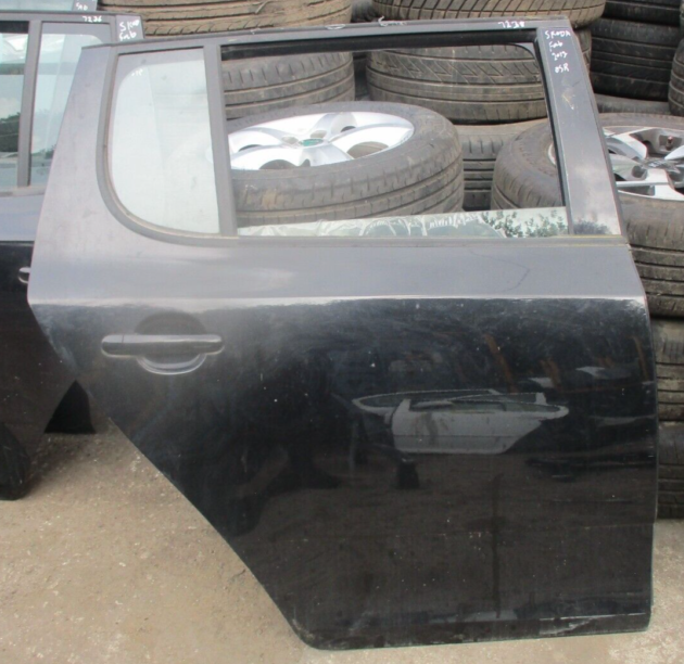 2012 GENUINE SKODA FABIA REAR RIGHT DRIVER SIDE BARE SHELL DOOR OSR