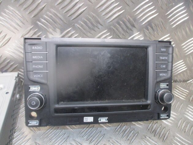 2015 VW PASSAT B8 MMI RADIO MEDIA INFOTAINMENT SCREEN 3Q0035874A 3G0919605D - Image 3